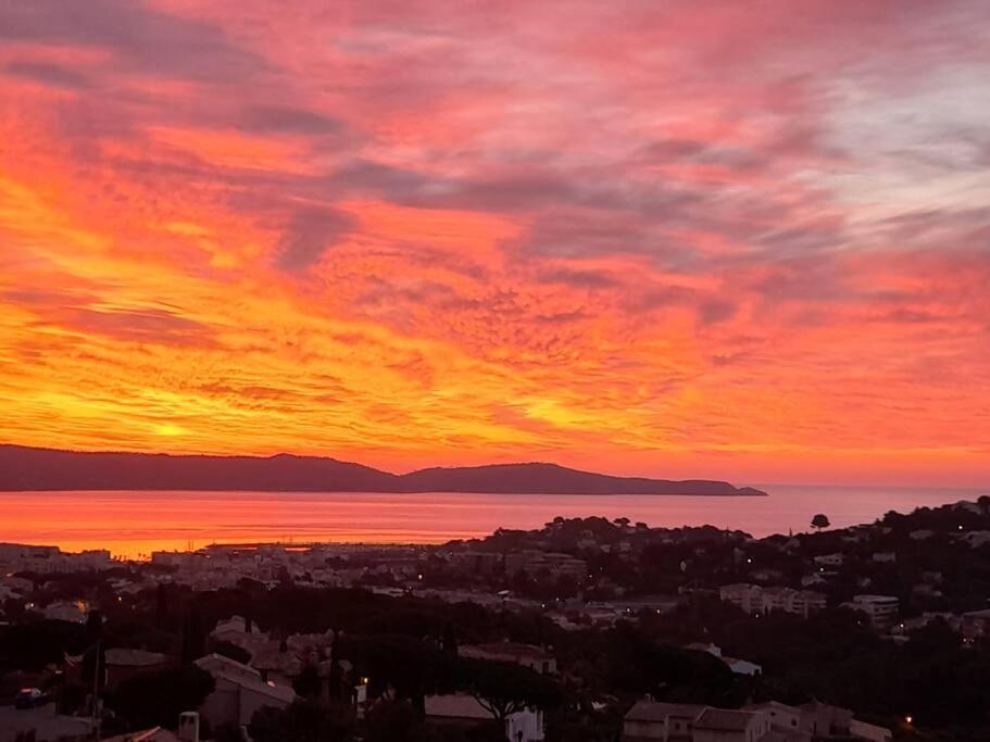 4-Star Private Villa With Heated Pool And Panoramic Sea View At Gulf De Saint Tropez Cavalaire-sur-Mer Exterior foto
